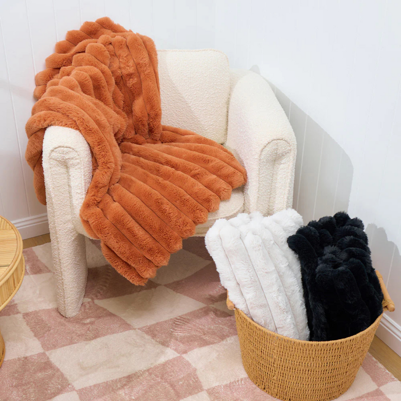 Throw Ribbed Fur - Toffee