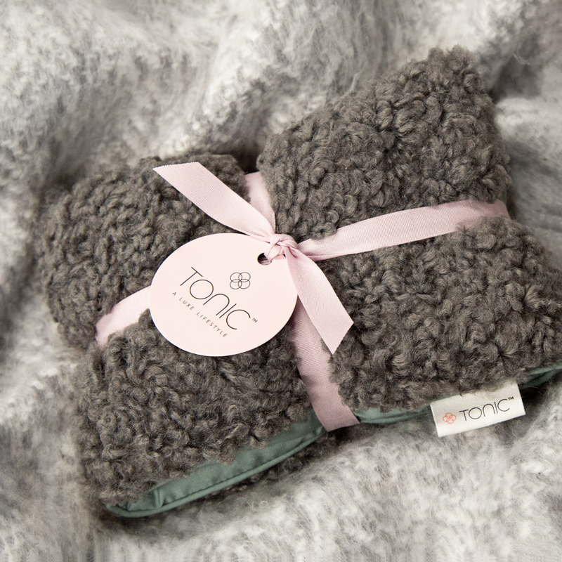 Boucle Heat Pillow - Ivy