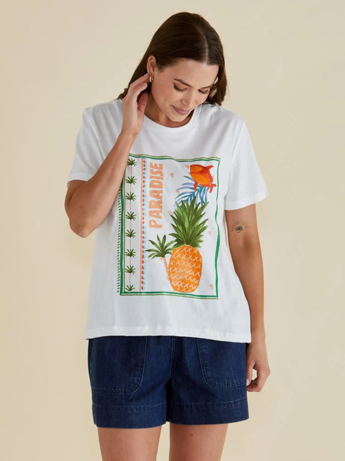 Ellia Crew Tee - Paradise Beach Print