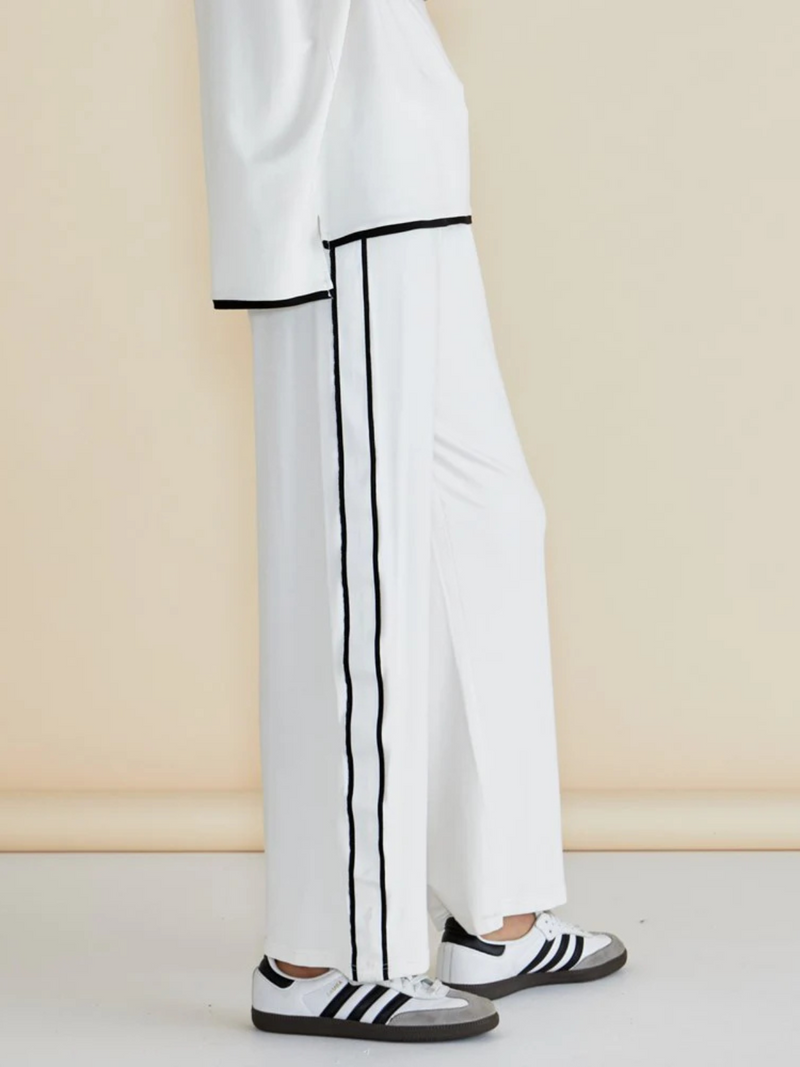 Evelyn Wide Leg Jogger - White