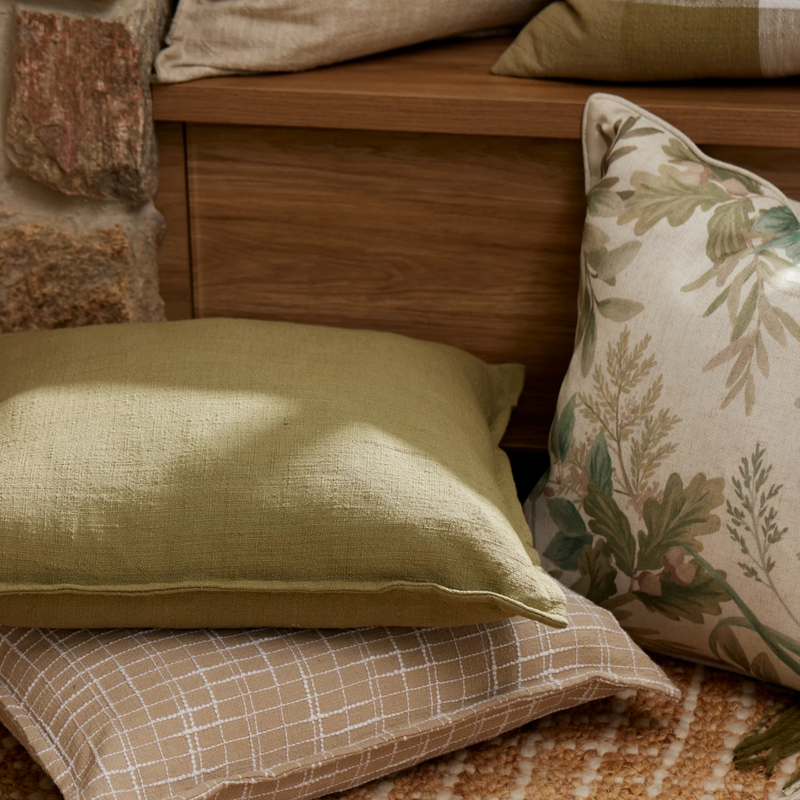 Lincoln Moss Cushion