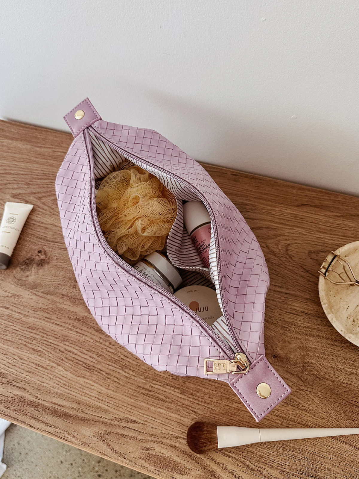 Lucinda Woven Cosmetic Case - Lilac