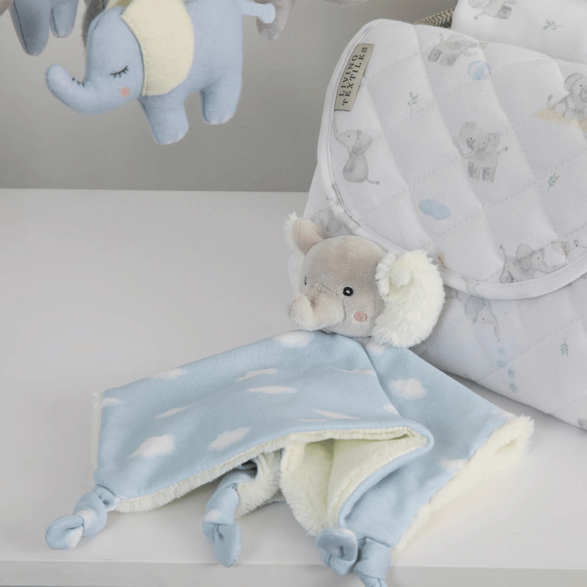 Security Blanket - Elephant Playtime