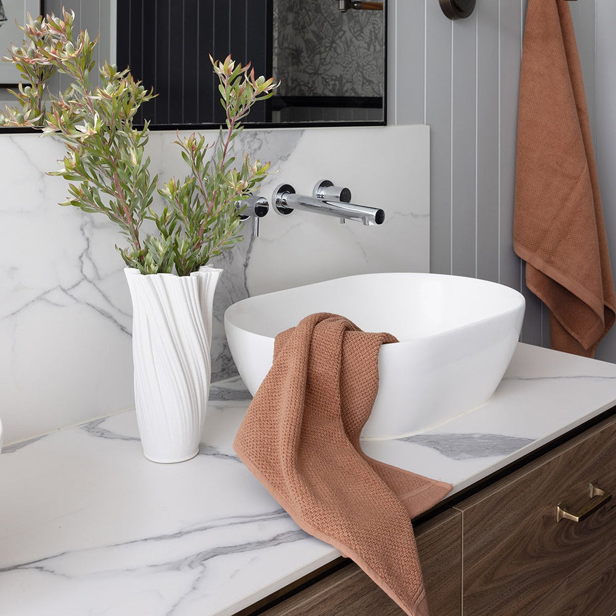 Angove Hand Towel - Woodrose