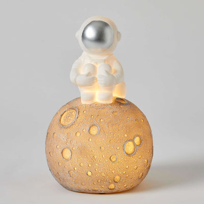 Astronaut Sculptured Light