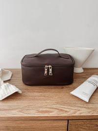 Baby Hepburn Cosmetic Case - Chocolate