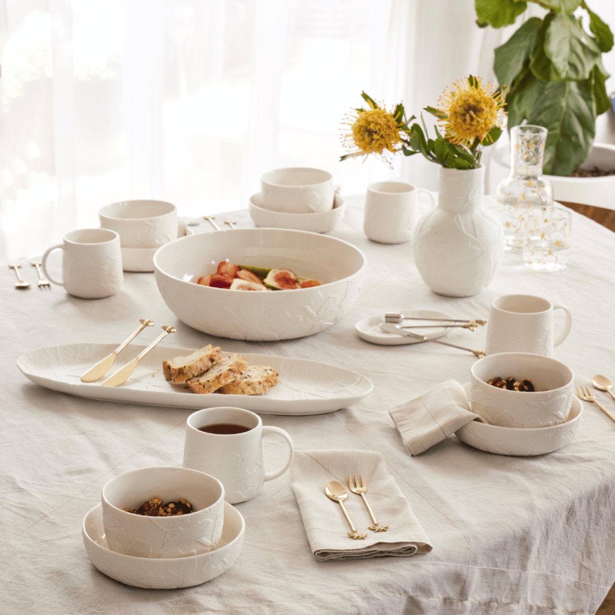 Banksia Large Shallow Bowl - Pilbeam Living - Image 2