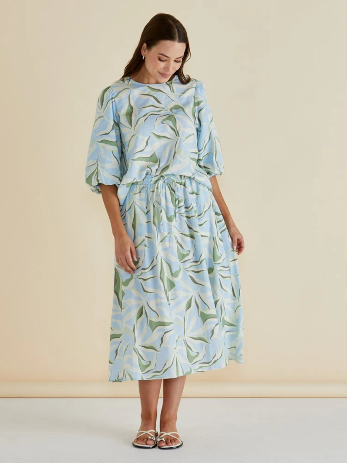 Belize Blouse - Garden Print - Betty Basics - Image 4