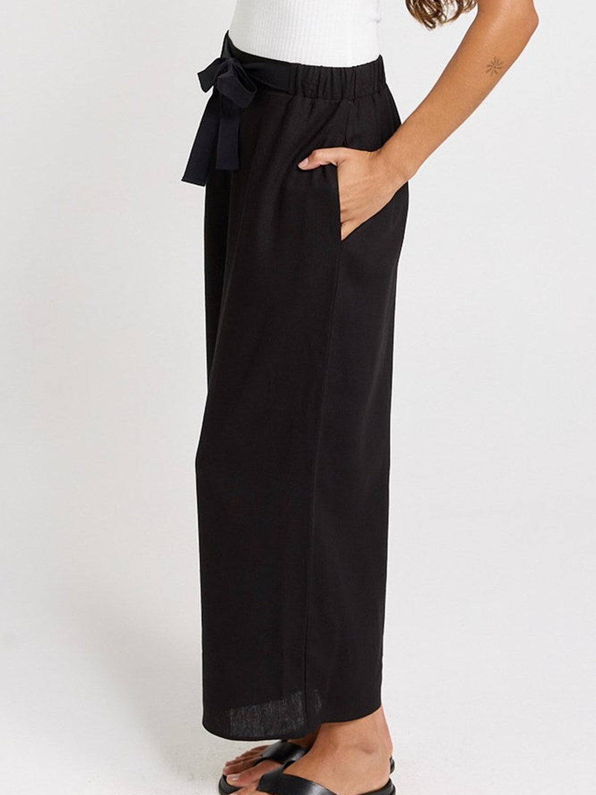 Betty Basics Bella Crop Pants, Black