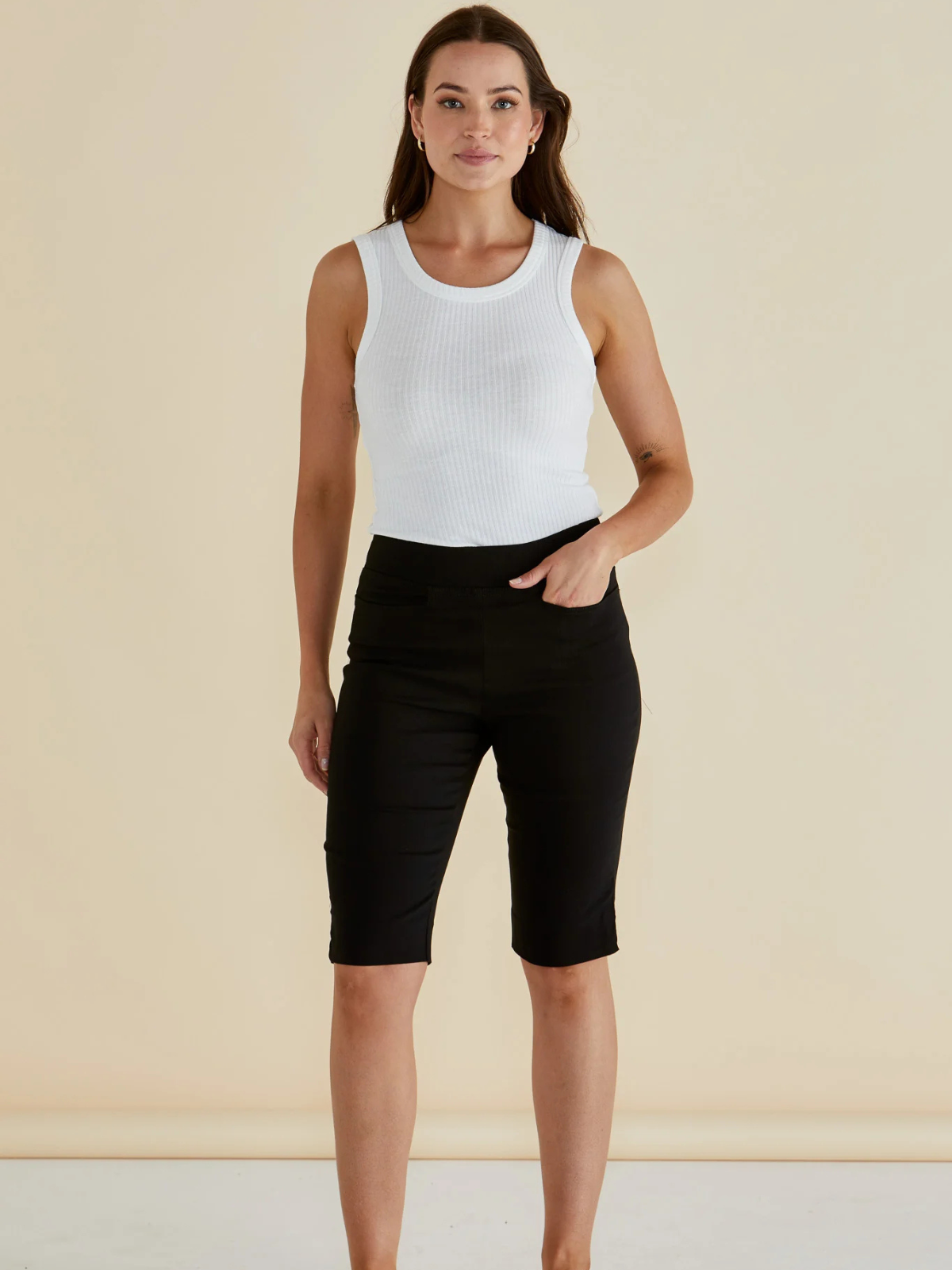 Bermuda Bengaline Short - Black - Betty Basics - Image 1