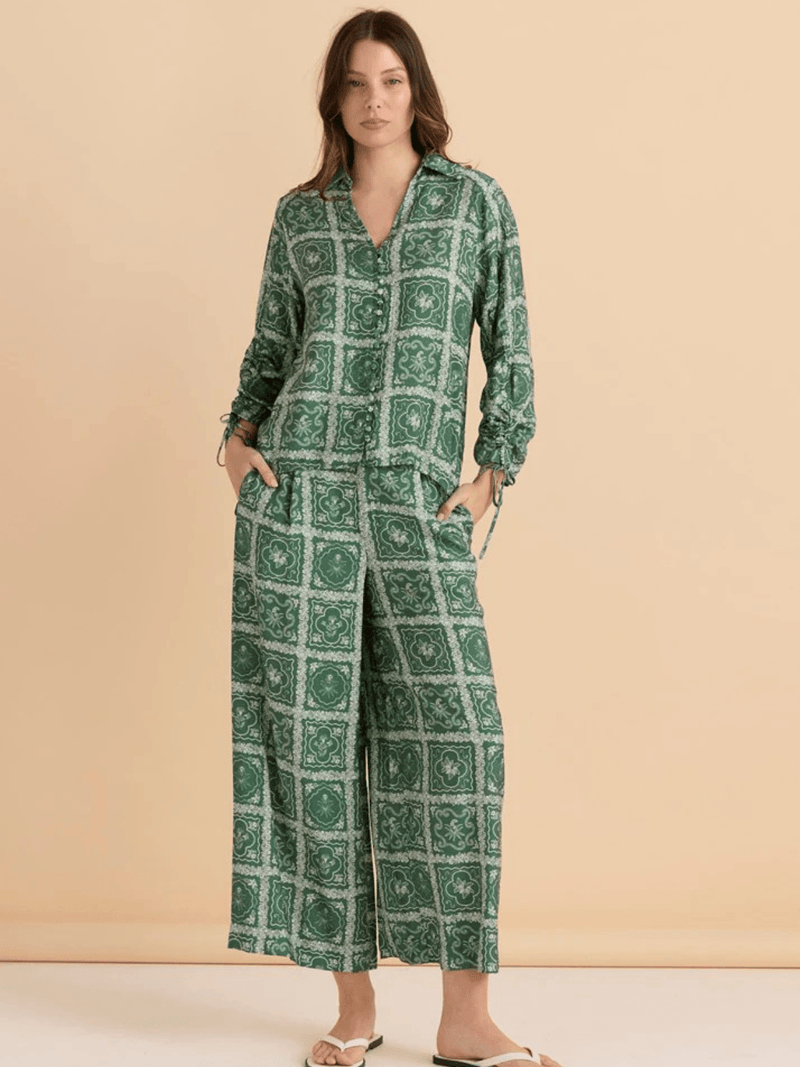 Betty BasicsBelinda Blouse - Floral Tile Print