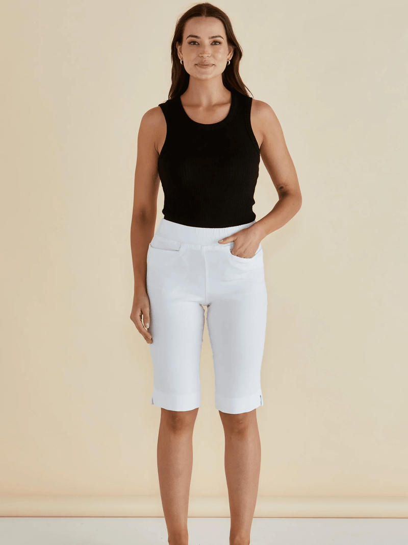 Betty BasicsBermuda Bengaline Short - White