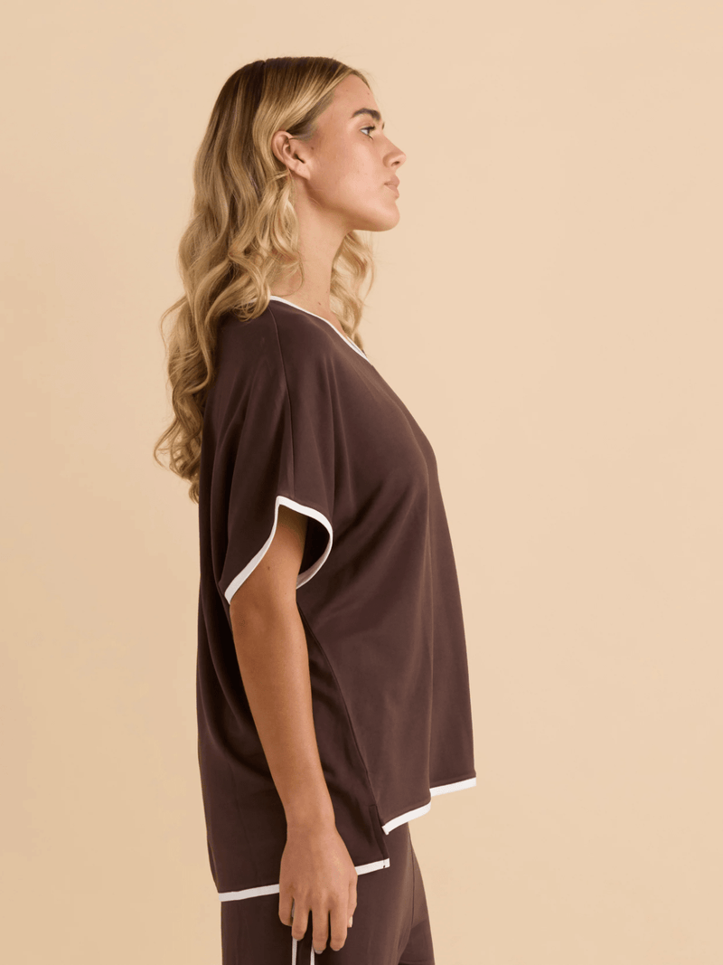 Betty BasicsClara Tee - Chocolate