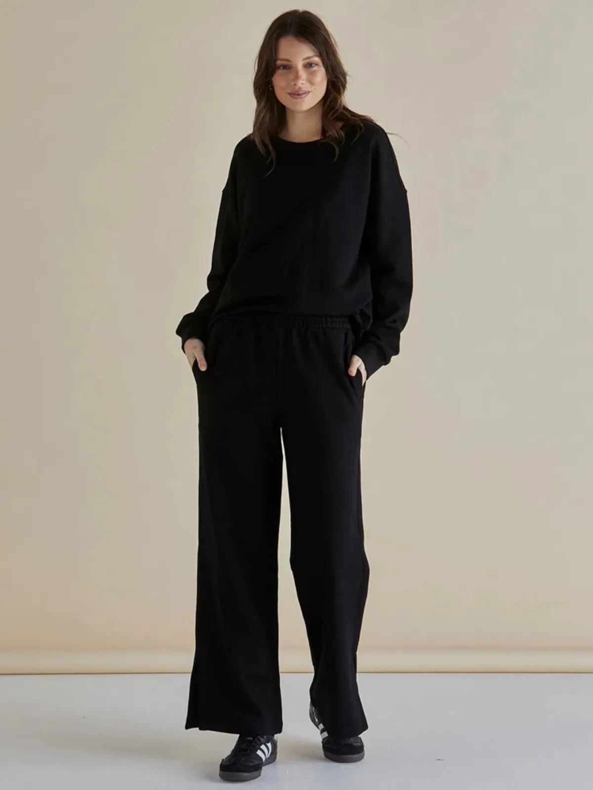 Betty BasicsEasy Crew Sweat - Black