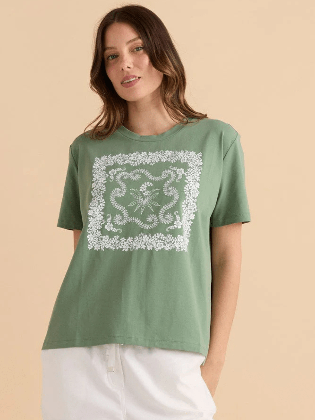 Betty BasicsEllia Crew Tee - Floral Print