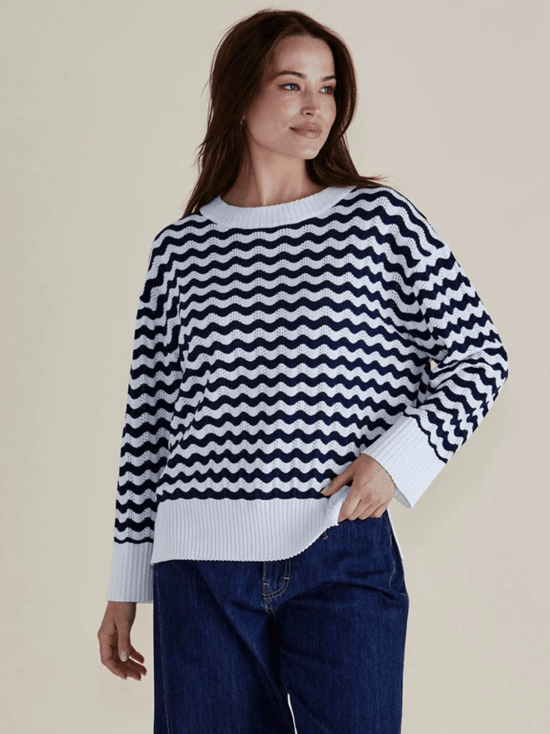 Betty BasicsEmber Knit Jumper - Navy Wave Stripe