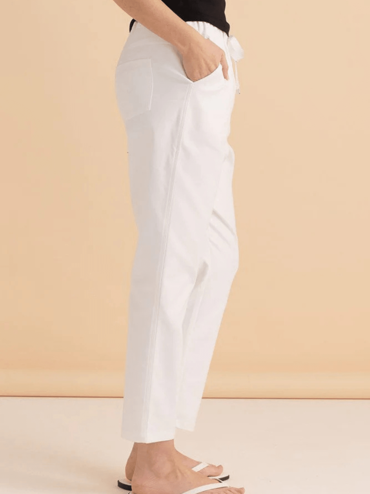 Betty BasicsKenzie Jogger - White
