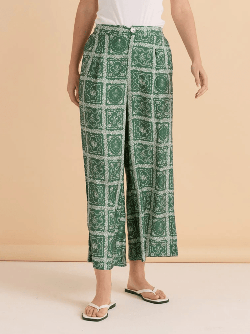 Betty BasicsPearl Polazzo Pant - Floral Tile Print