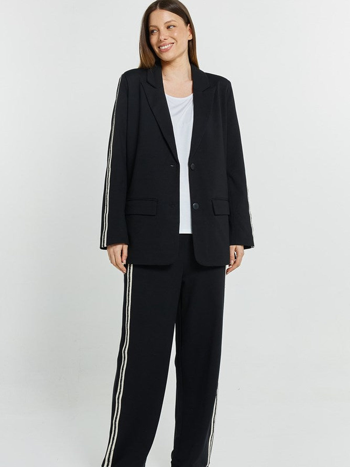Bronwyn Blazer - Black