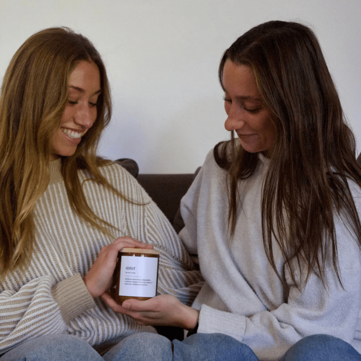 Commonfolk CollectiveSister - Dictionary Candle