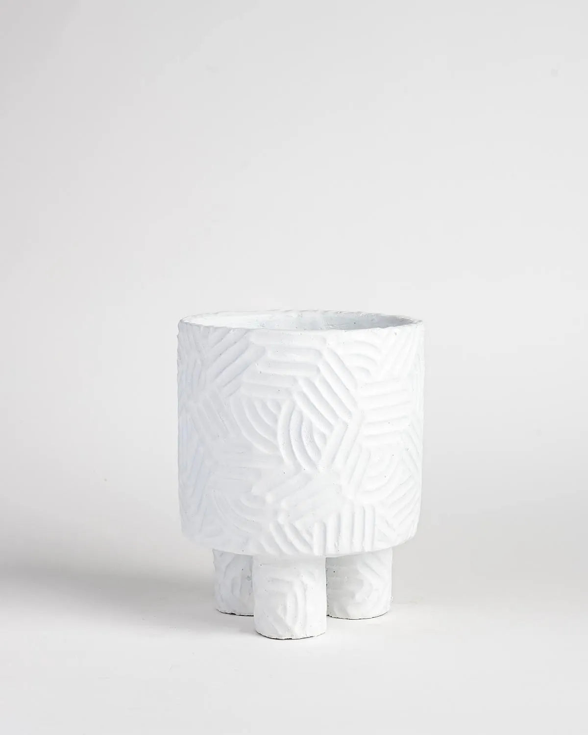 Enola Planter with Legs - White - Urban Products - Image 1