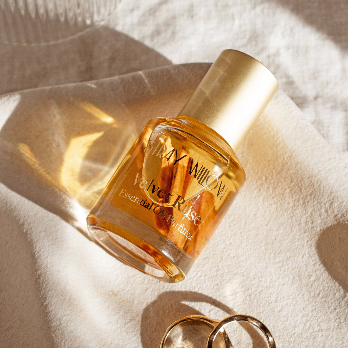 Stray Willow Essential Oil Perfume Roller, Velvet Ruse