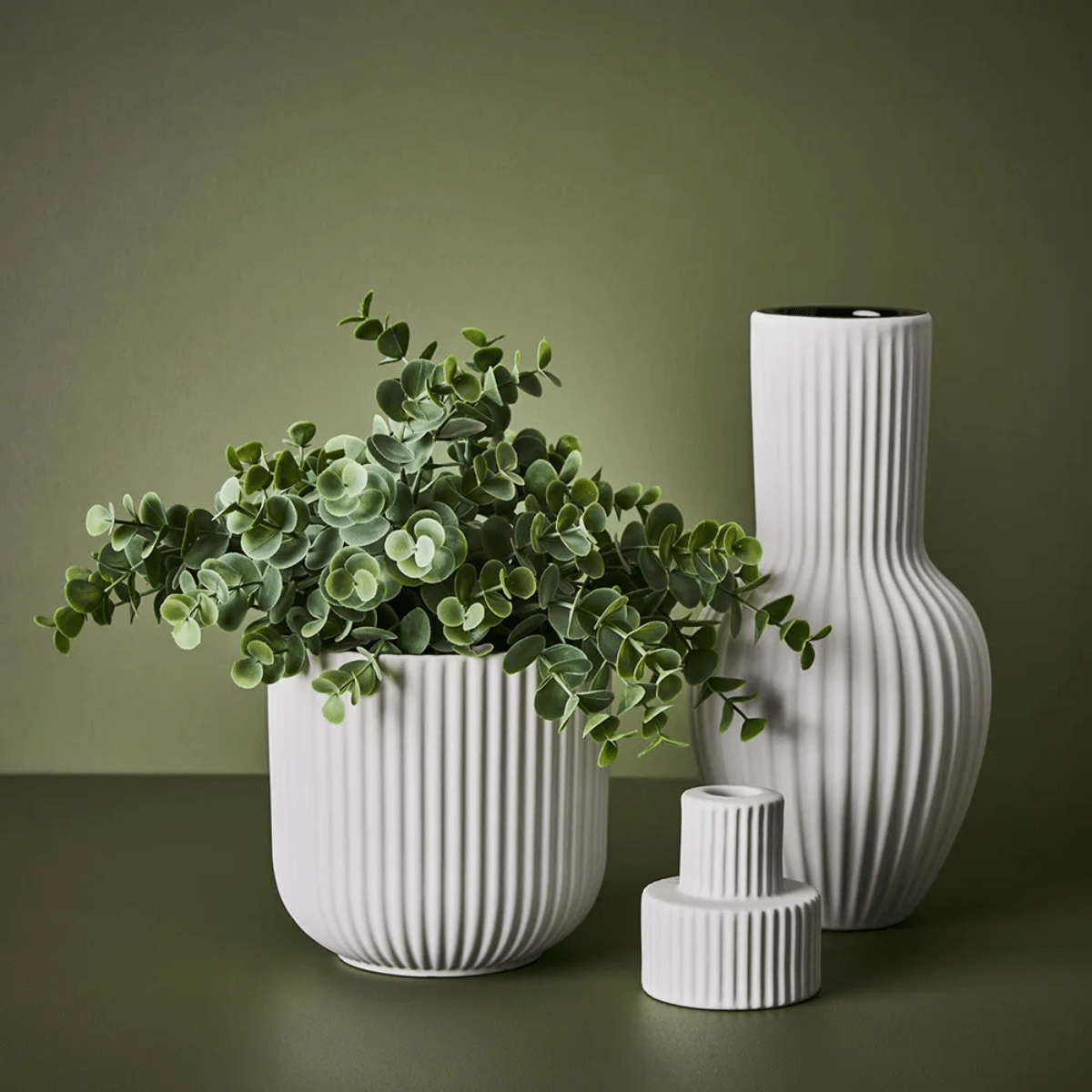 Floral InteriorsCandle Holder Annix - White large