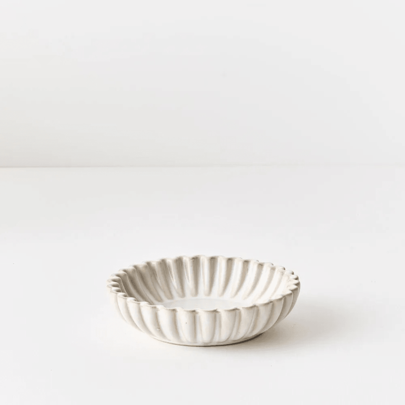 Floral InteriorsFelixia Dish - White