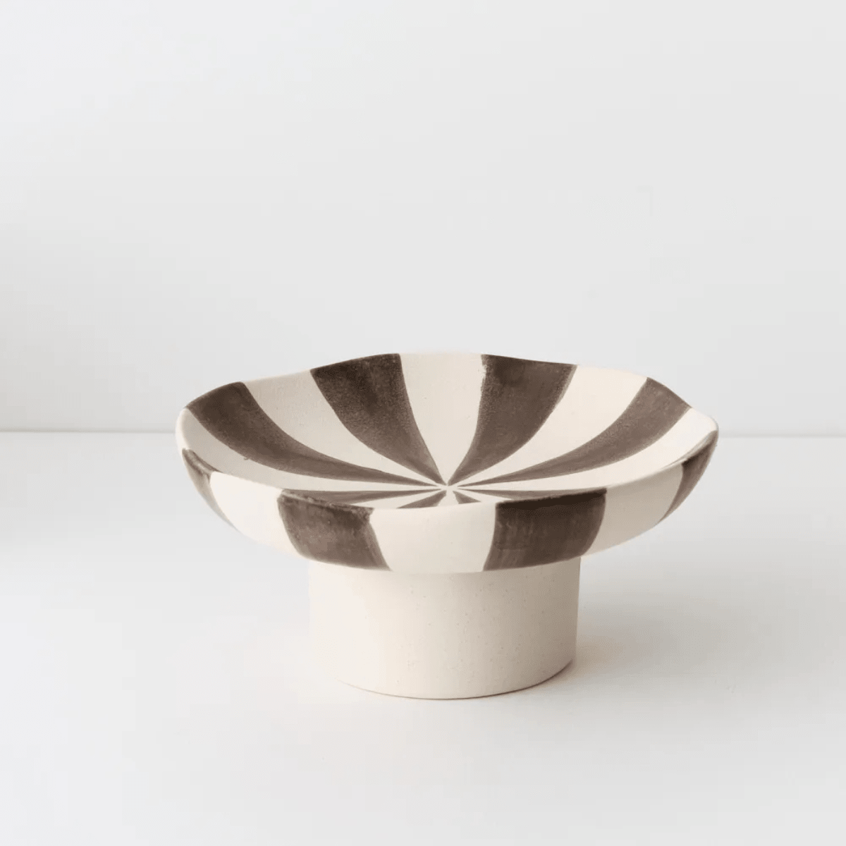 Floral InteriorsOreio Pedestal Stand - Chocolate Brown