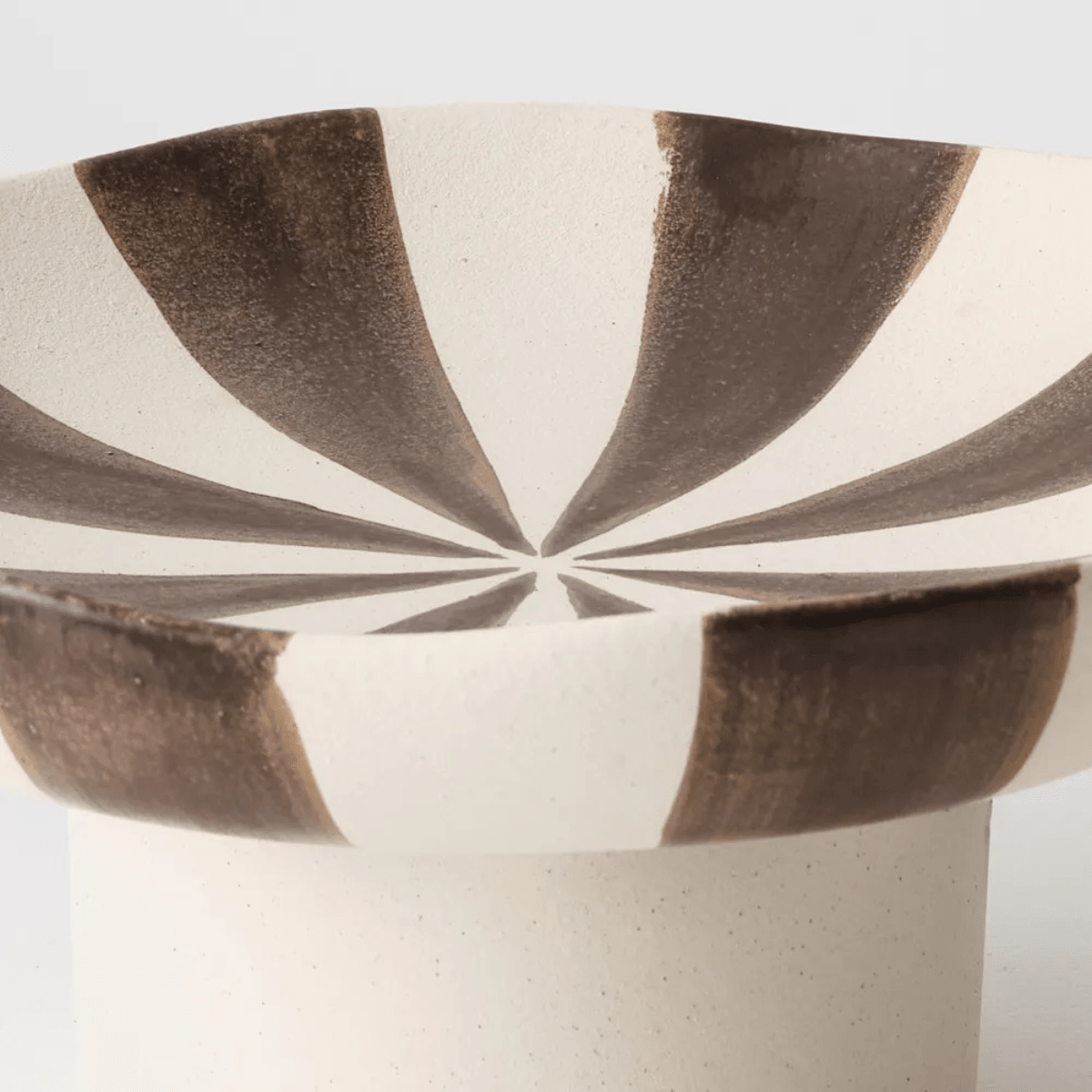 Floral InteriorsOreio Pedestal Stand - Chocolate Brown