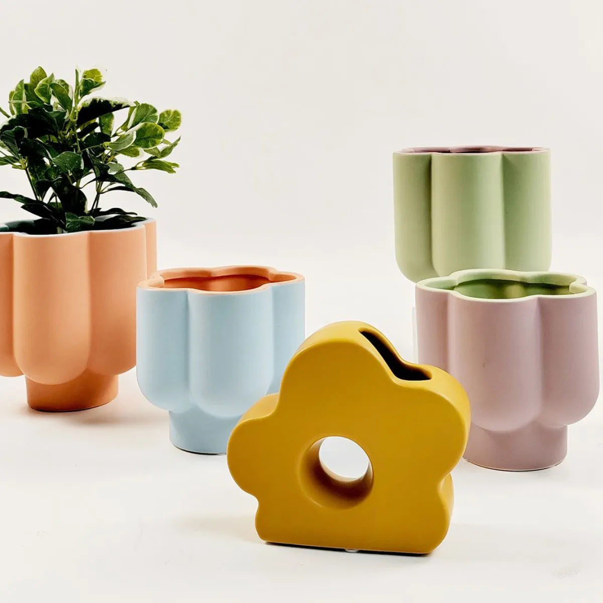 Flower Planter - Blue & Pink - Urban Products - Image 4