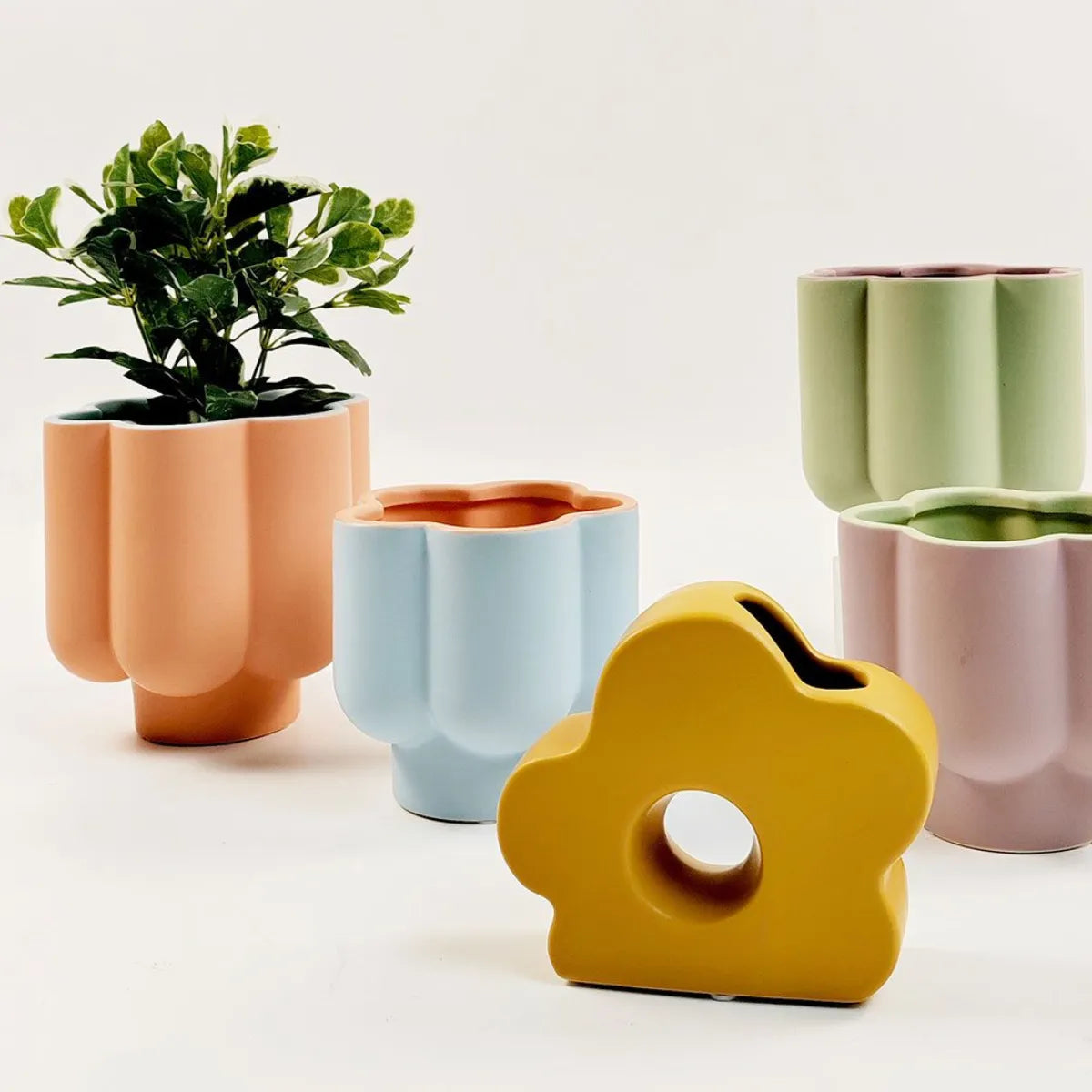 Flower Planter - Pink & Blue - Urban Products - Image 4