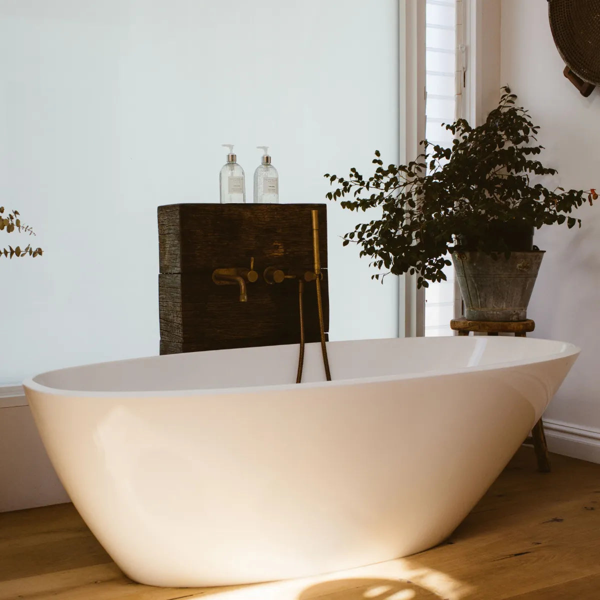 Freesia & Berries Bath Salts - 200g - Peppermint Grove - Image 2