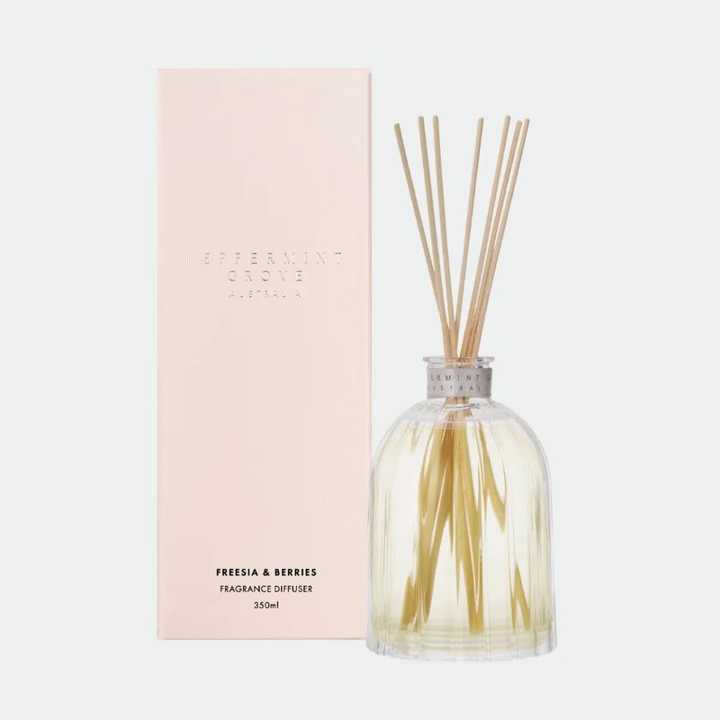 Freesia & Berries Diffuser - 350ml - Peppermint Grove - Image 1
