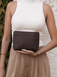 LouenhideThe Everyday Pouch - Chocolate