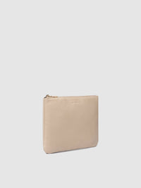 Louie Pouch - Saddle Malt