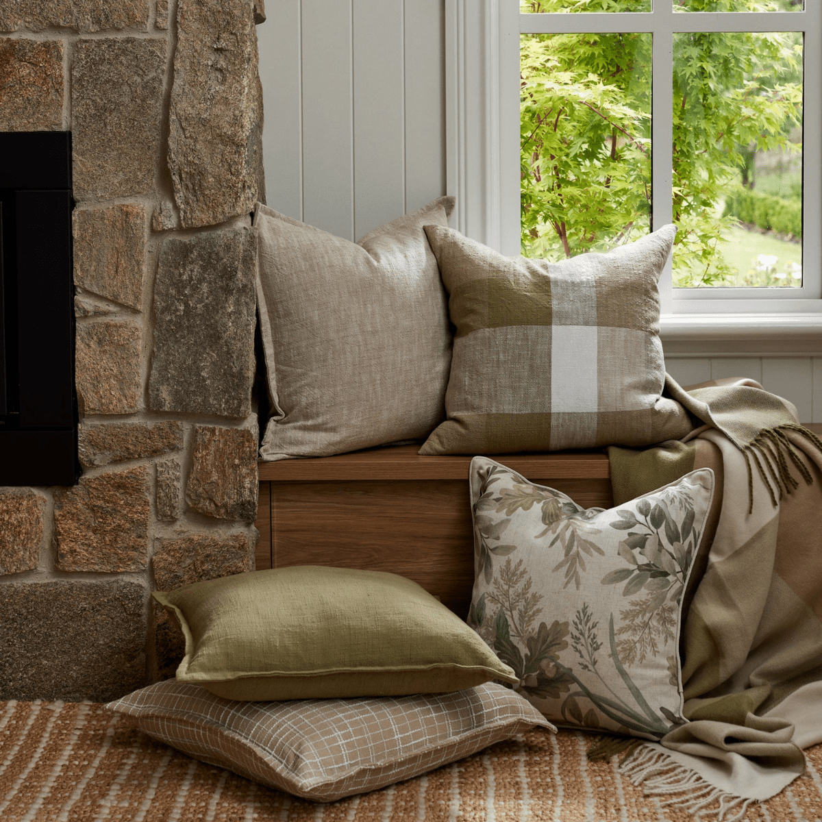 Madras LinkFelix Green Throw