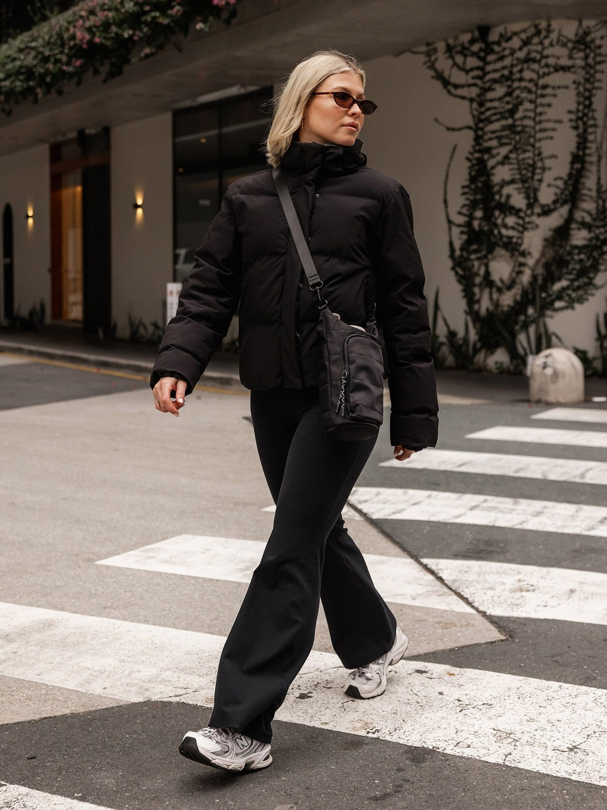 Miami Water Bottle Bag - Black