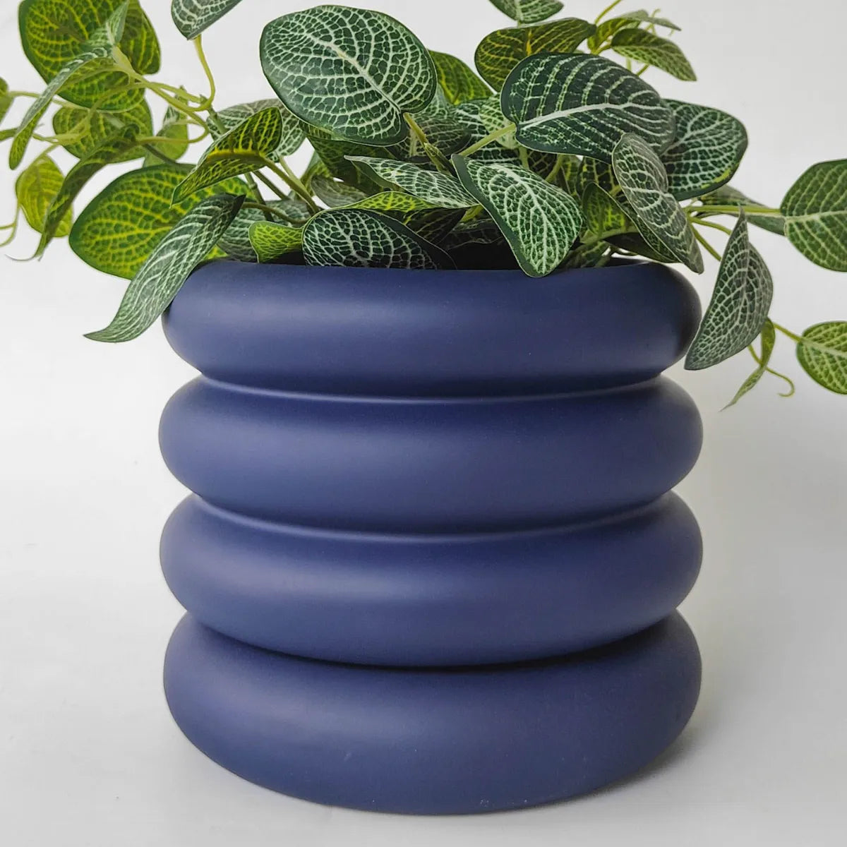 Naomi Ring Planter - Midnight - Urban Products - Image 3
