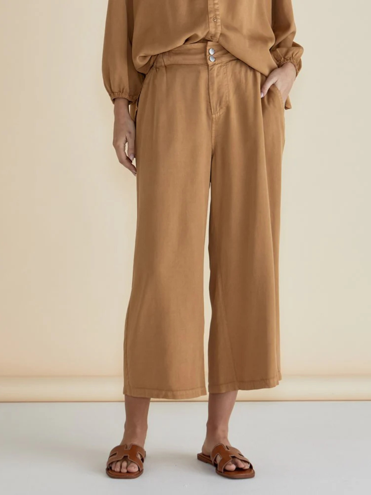 Rio Relaxed Pant - Tan