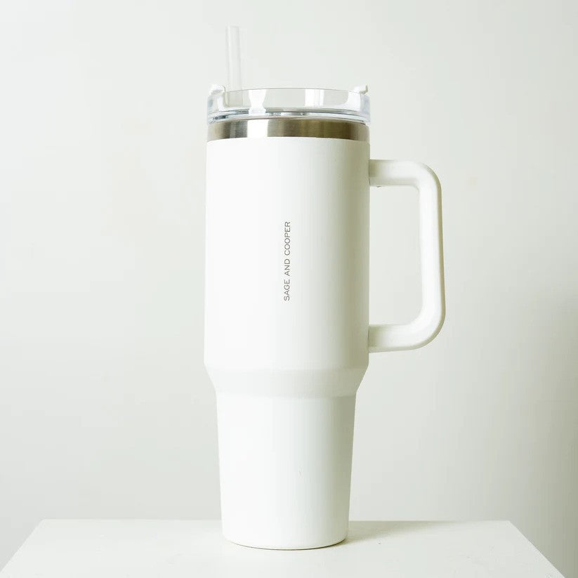 Hippo Bottle | White