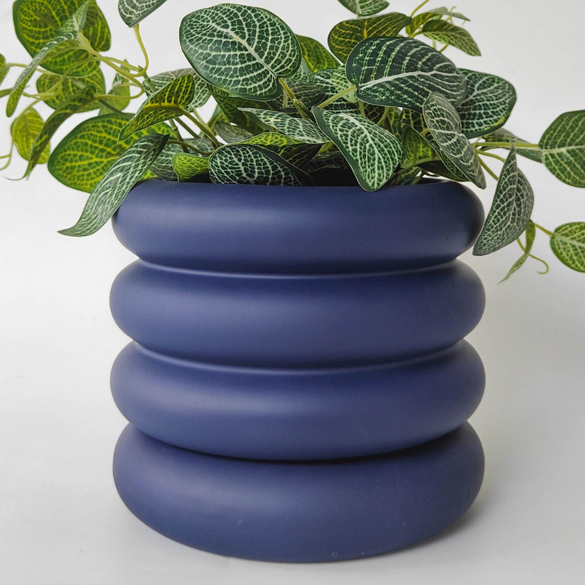 Naomi Ring Planter - Midnight