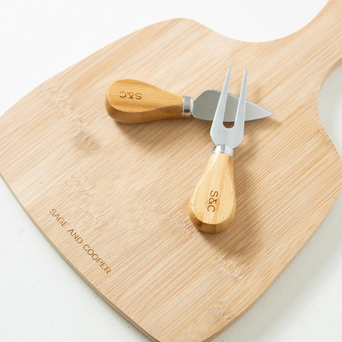 Artis Cheeseboard & Knife Set