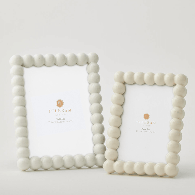 Pilbeam LivingCreswick Large Photo Frame - White