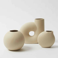 PilbeamOslo Vase - Almond