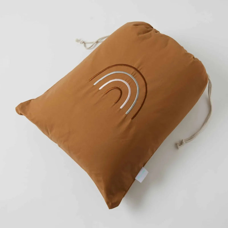 PilbeamRainbow Quilted Playmat