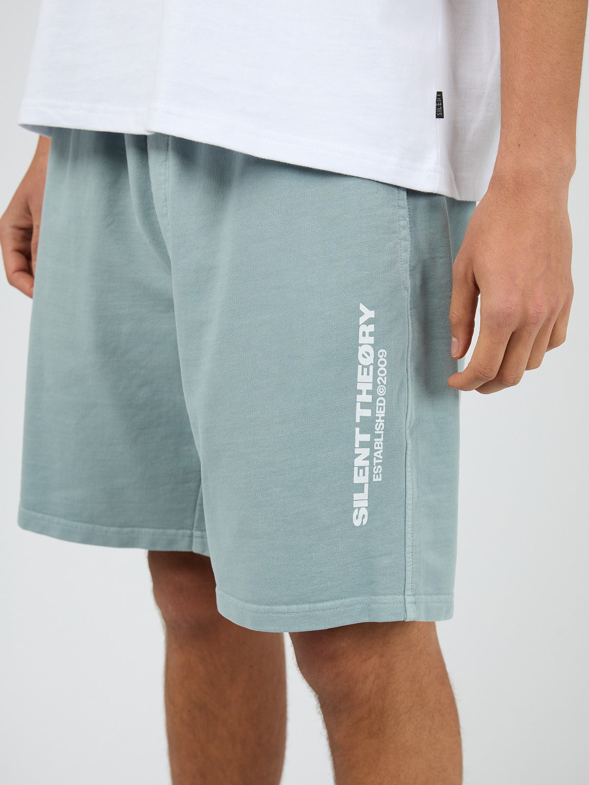 Essential Theory Short V2 - Surf Spray