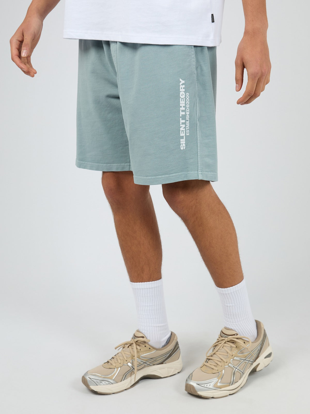 Essential Theory Short V2 - Surf Spray