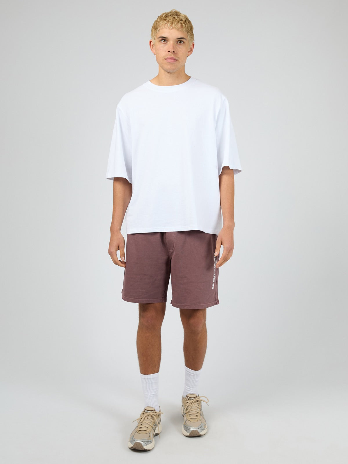 Essential Theory Short V2 - Vino