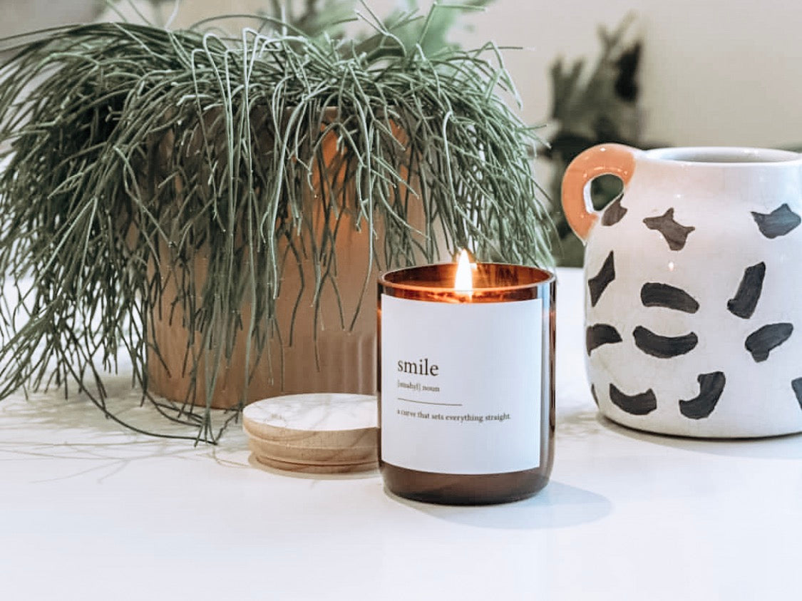 Commonfolk Collective Smile, Dictionary Candle